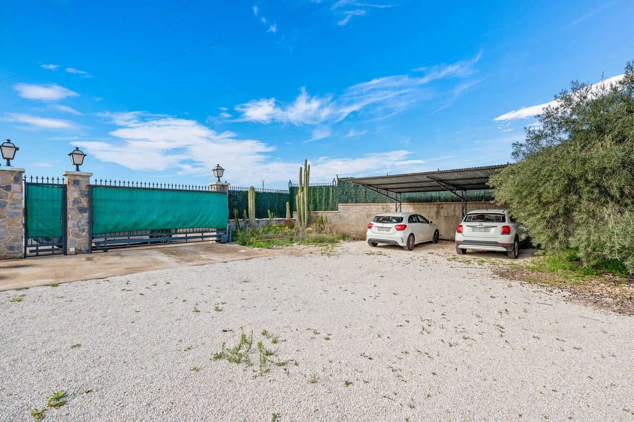 3 soverom Villa til salgs i Elche / Elx med svømmebasseng garasje - € 370 000 (Ref: 9494268)