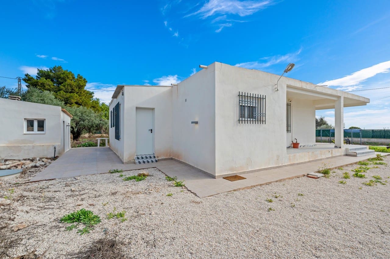 3 soverom Villa til salgs i Elche / Elx med svømmebasseng garasje - € 370 000 (Ref: 9494268)