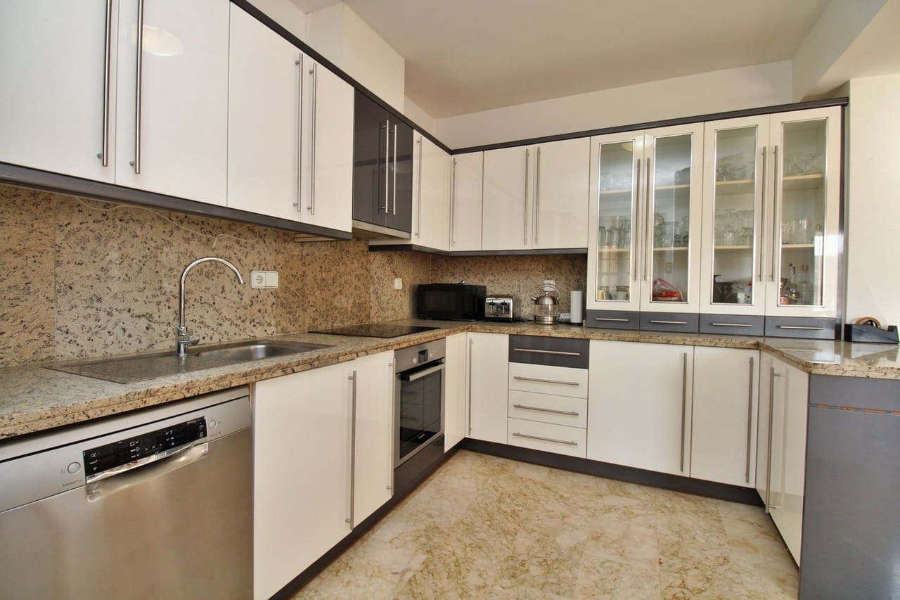 Chalet de 3 habitaciones en Las Ramblas Golf en venta con piscina - 465.000 € (Ref: 9496806)