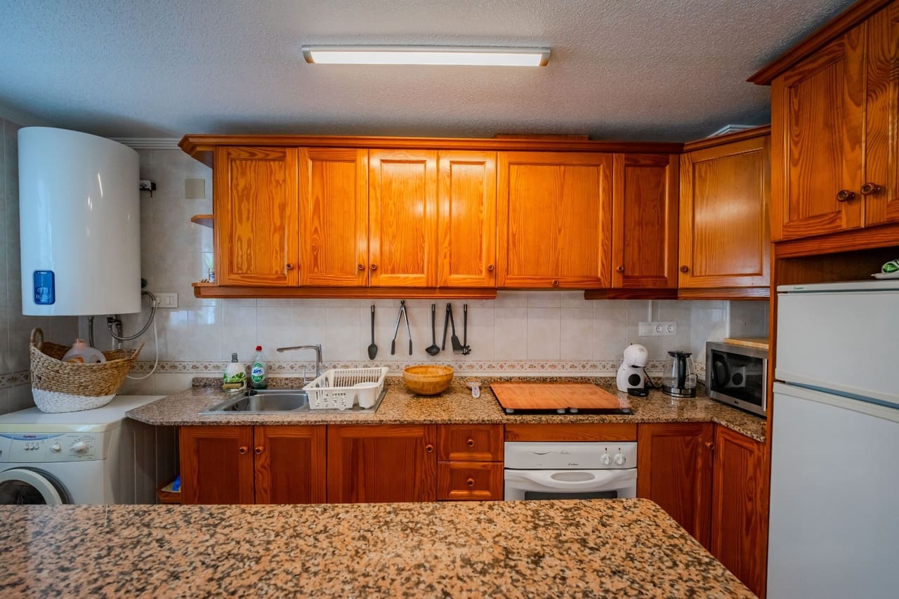 3 Zimmer Haus zu verkaufen in Villamartin mit Pool - 189.950 € (Ref: 9496814)