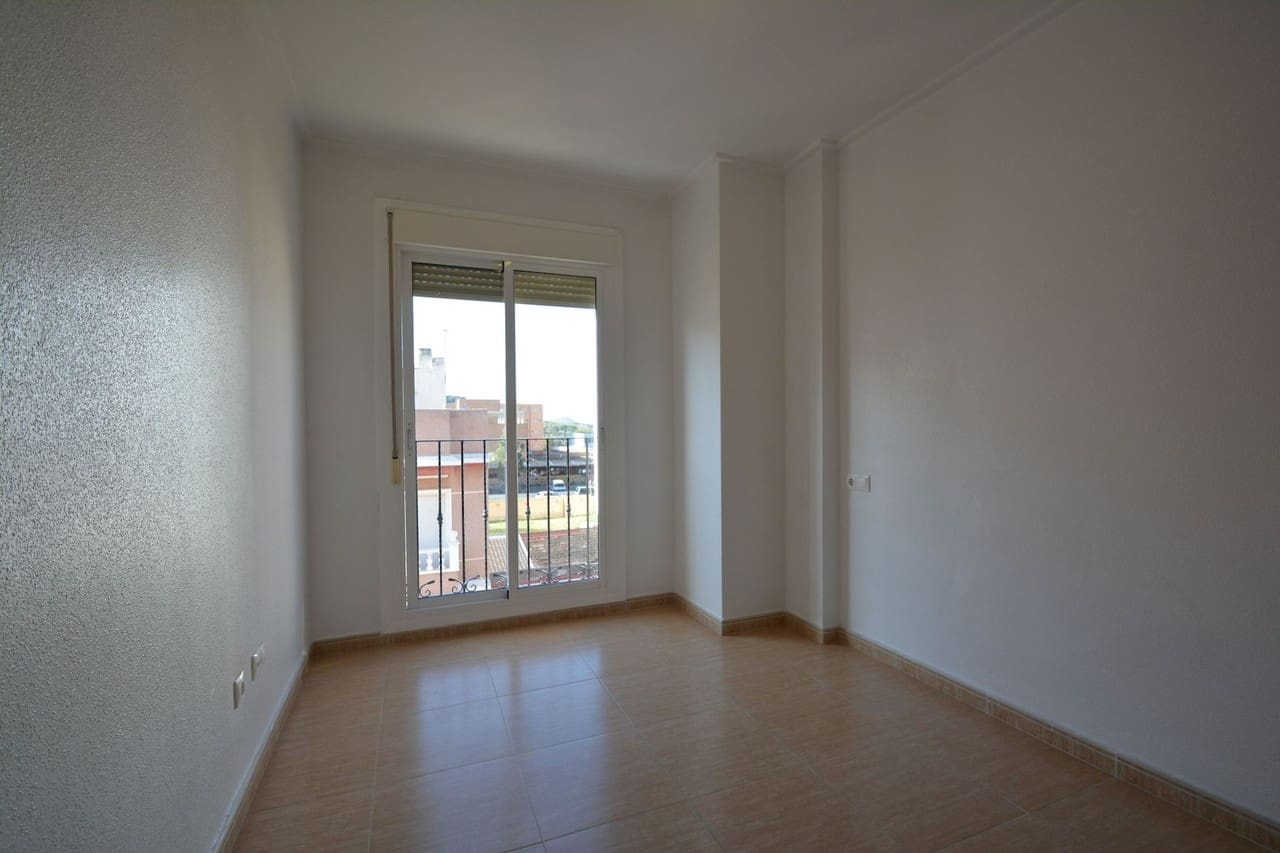 3 bedroom Penthouse for sale in Guardamar del Segura - € 243,500 (Ref: 9498046)