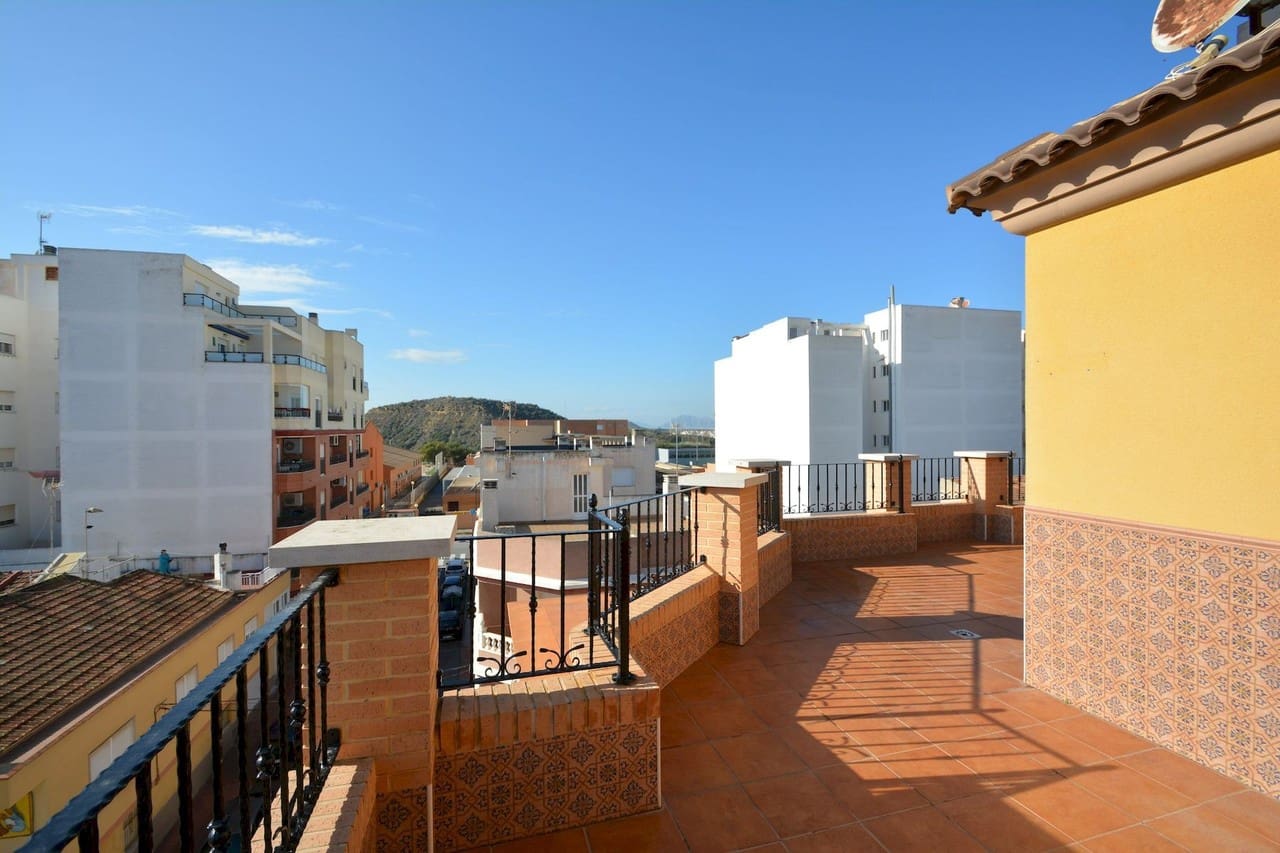 3 bedroom Penthouse for sale in Guardamar del Segura - € 243,500 (Ref: 9498046)