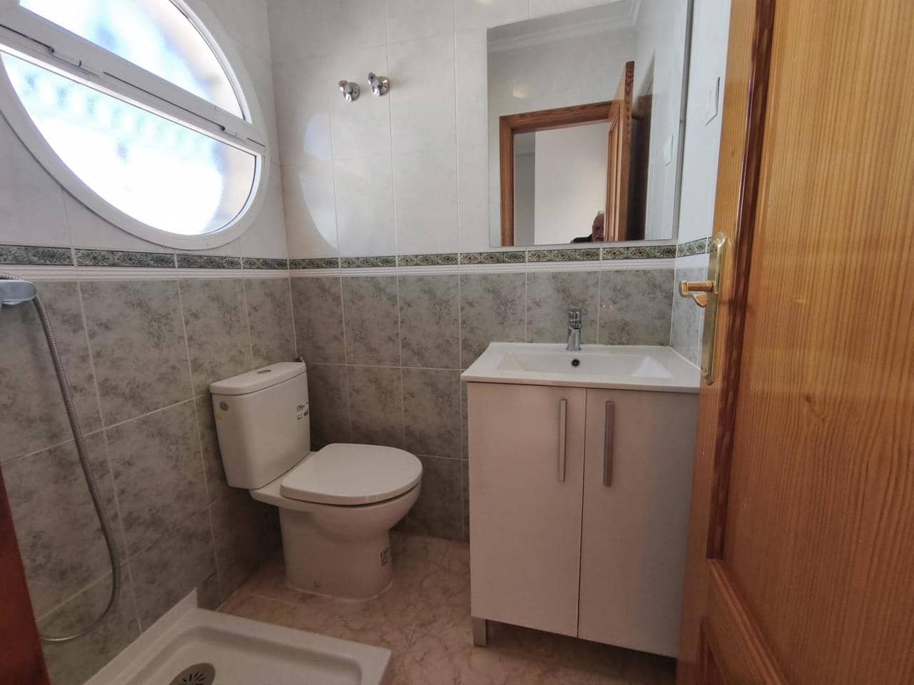 Casa de 3 habitaciones en Orihuela Costa en venta con piscina - 210.000 € (Ref: 9498047)