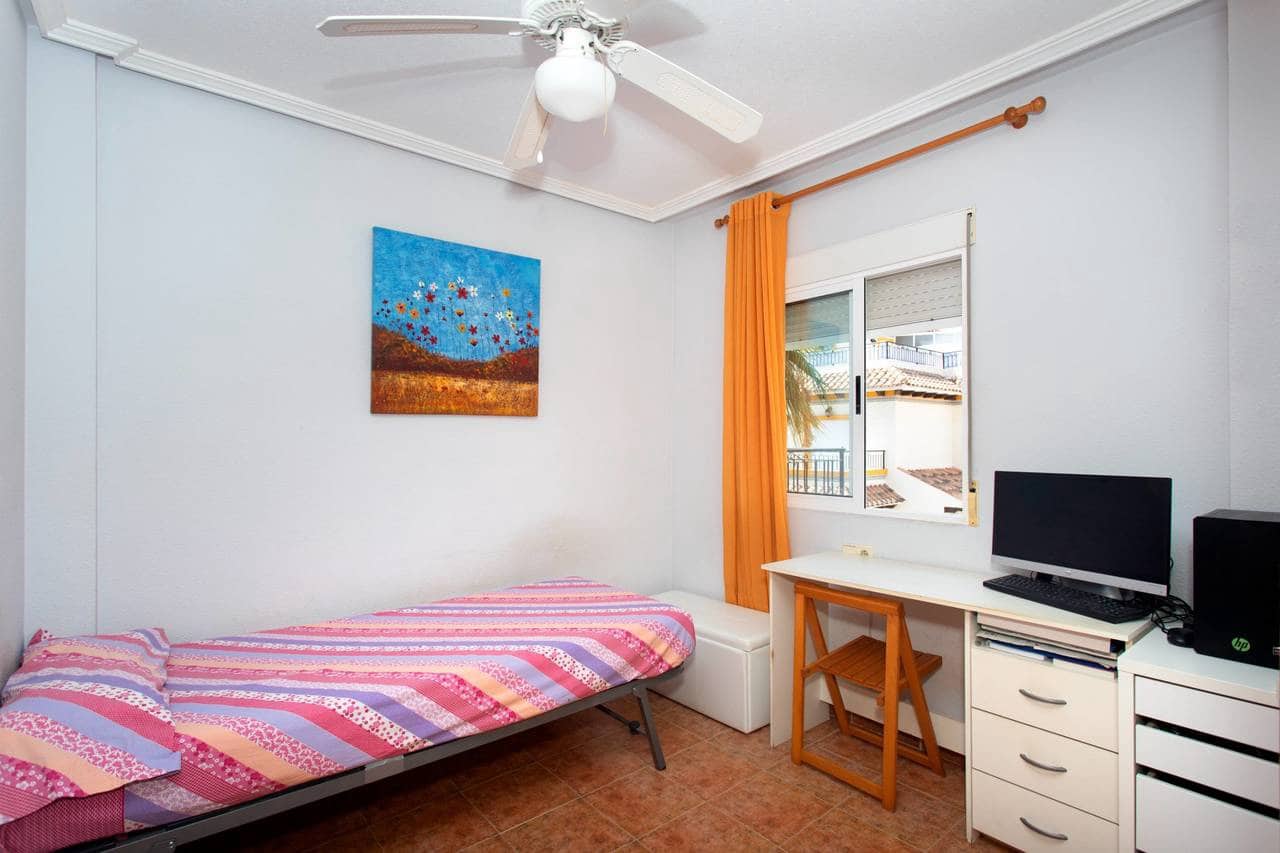 2 slaapkamer Bungalow te koop in Orihuela Costa met zwembad - € 188.700 (Ref: 9499635)