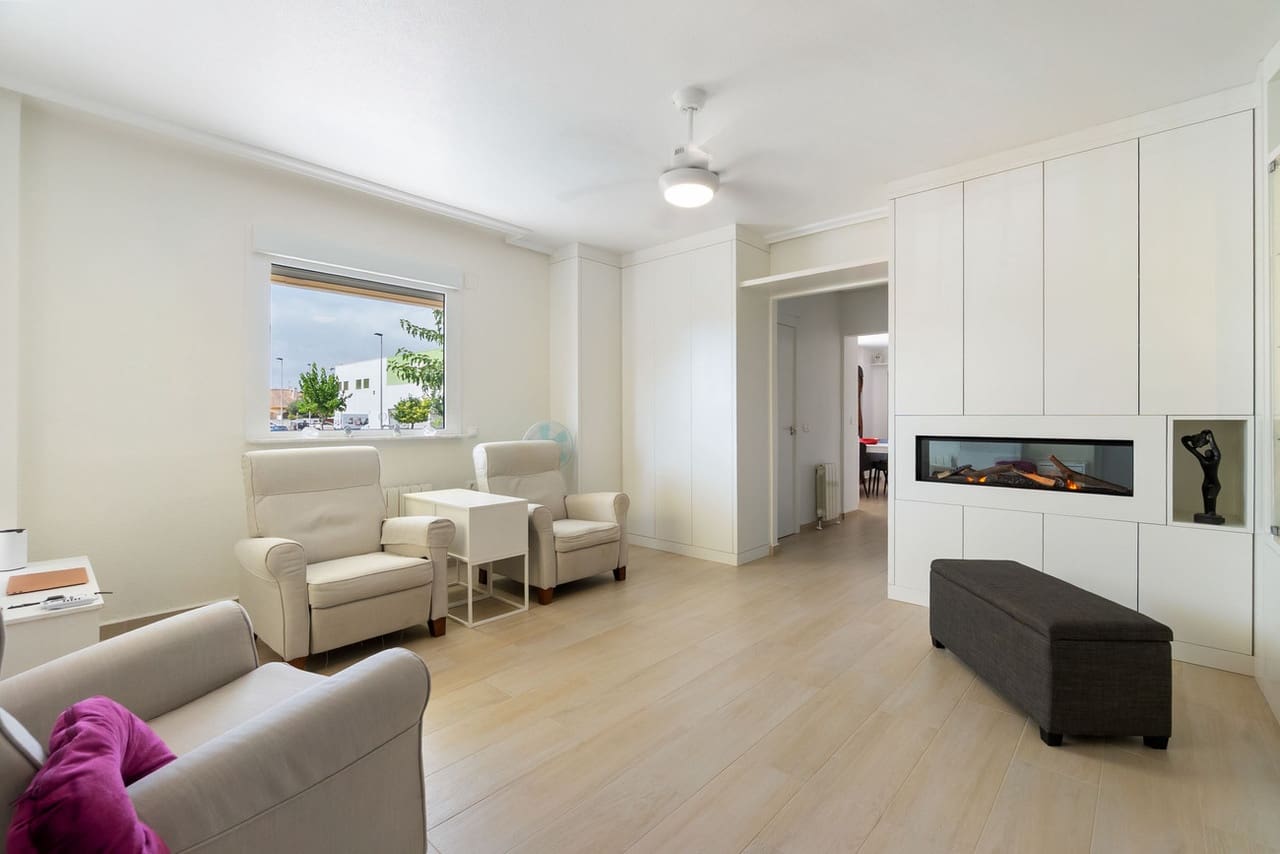 3 bedroom Villa for sale in Torre de la Horadada - € 445,000 (Ref: 9499637)