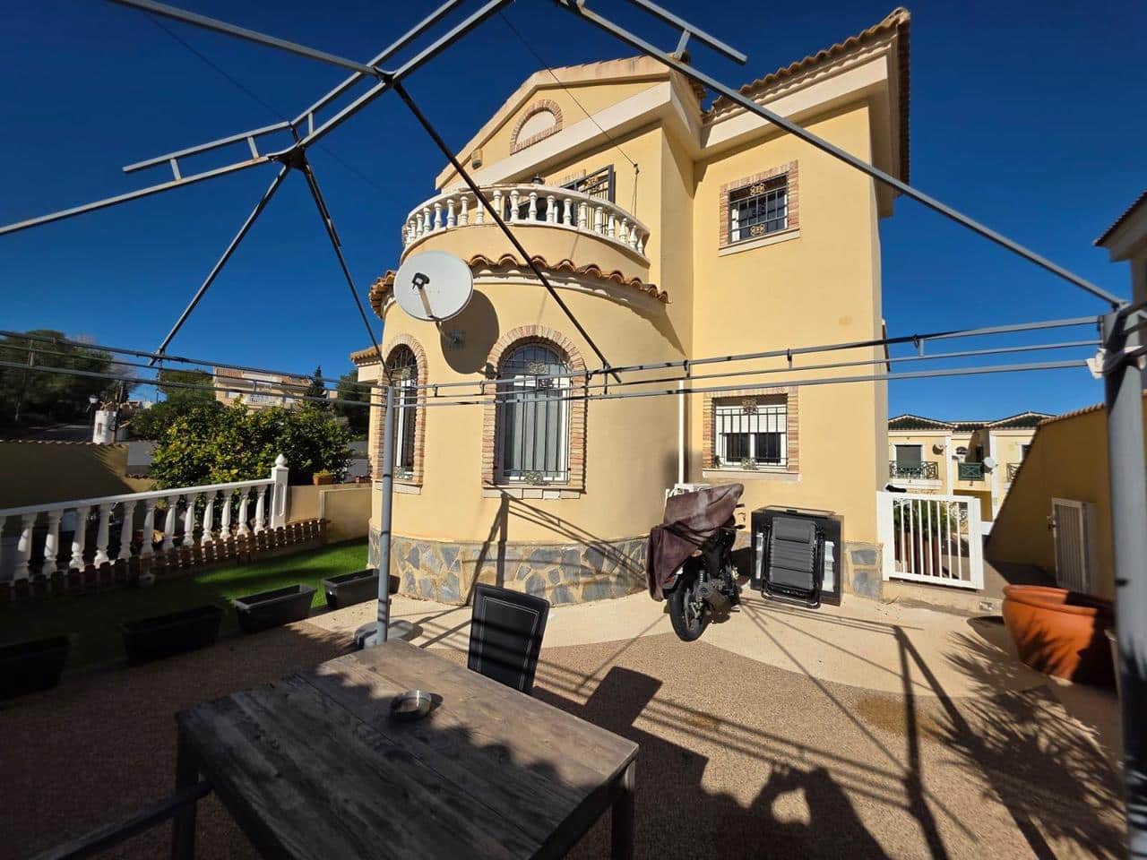 4 camera da letto Villa in vendita in Orihuela Costa con piscina - 347.900 € (Rif: 9503828)