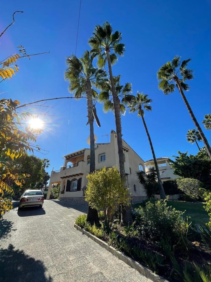 3 soverom Villa til salgs i Villamartin - € 690 000 (Ref: 9503829)