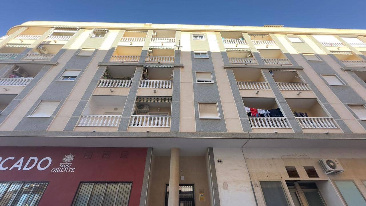 2 soveværelse Penthouse til salg i Torrevieja - € 184.900 (Ref: 9508358)