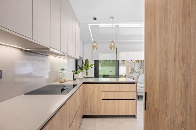 3 slaapkamer Villa te koop in Dehesa de Campoamor, Orihuela - € 519.500 (Ref: 9508374)