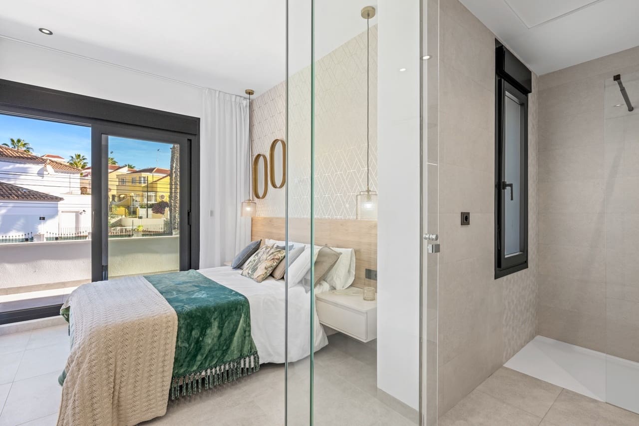 3 slaapkamer Villa te koop in Orihuela Costa - € 519.500 (Ref: 9508374)