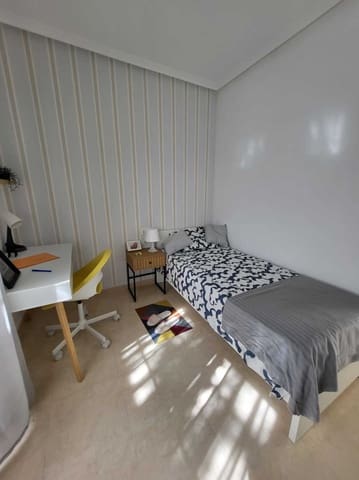 3 bedroom Townhouse for sale in Villamartin, Orihuela - € 229,000 (Ref: 9508378)