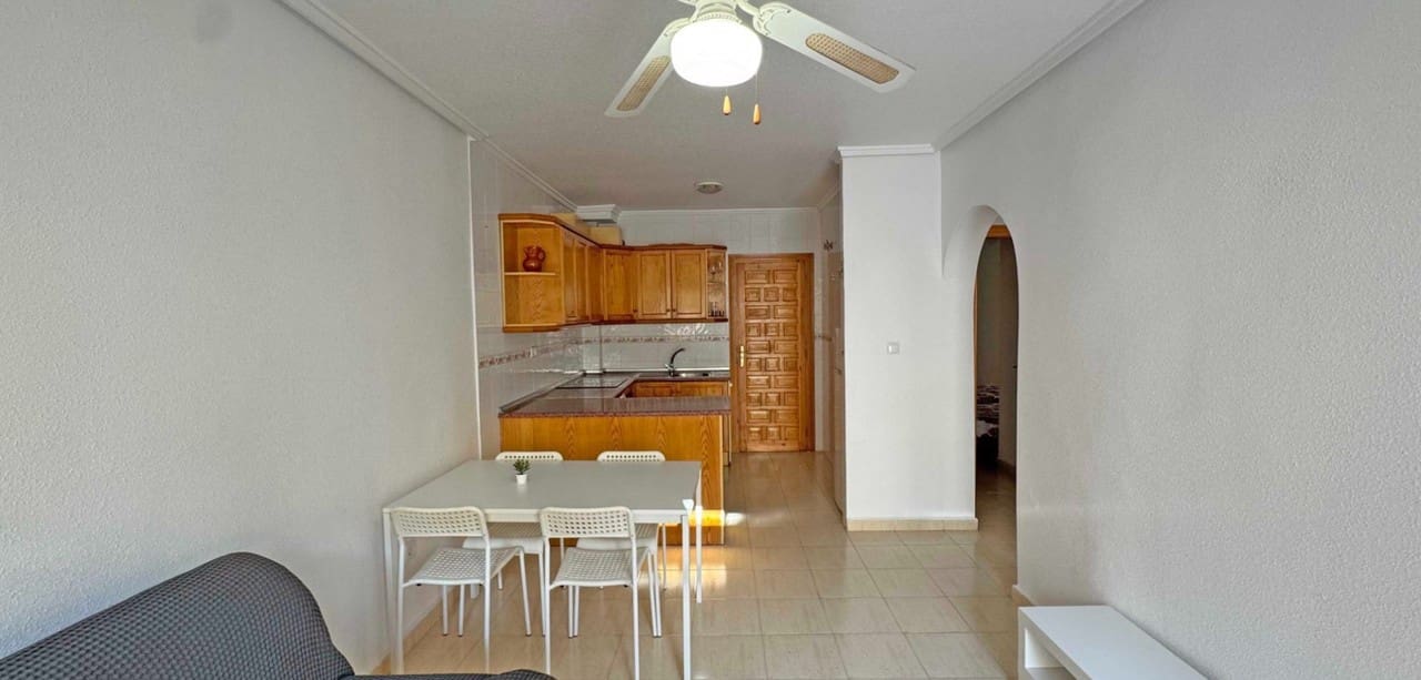 2 slaapkamer Appartement te koop in Orihuela Costa - € 132.000 (Ref: 9518440)