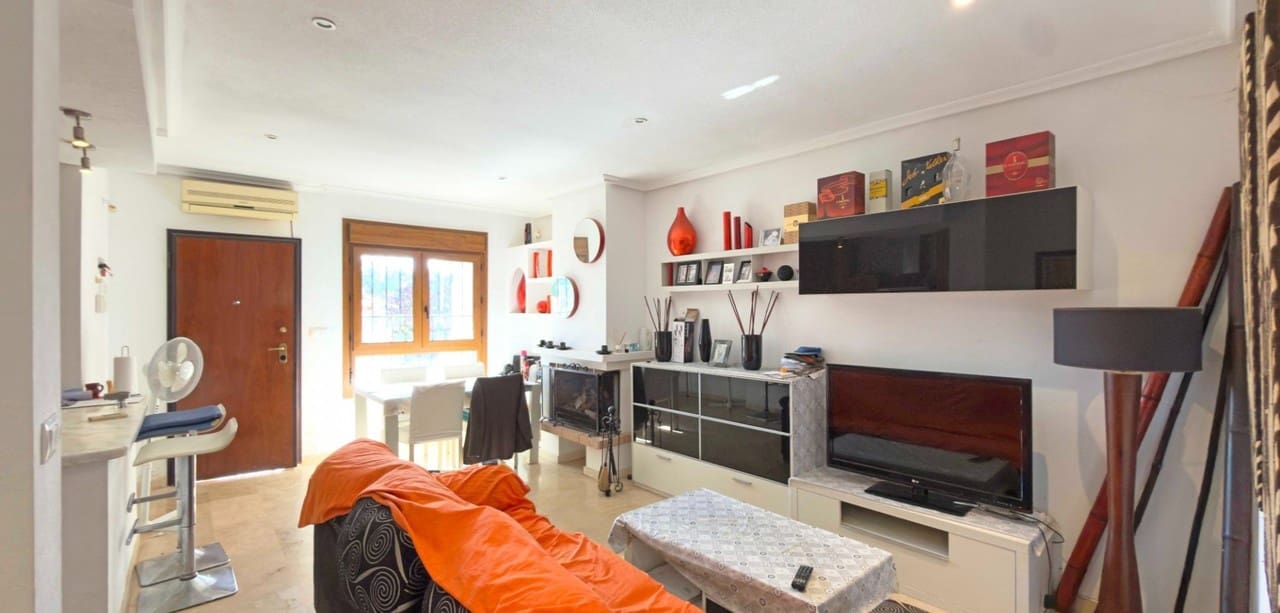 2 soverom Hus til salgs i Orihuela Costa - € 215 000 (Ref: 9518444)