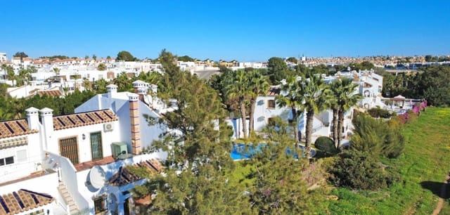 2 soverom Hus til salgs i Dehesa de Campoamor, Orihuela - € 215 000 (Ref: 9518444)