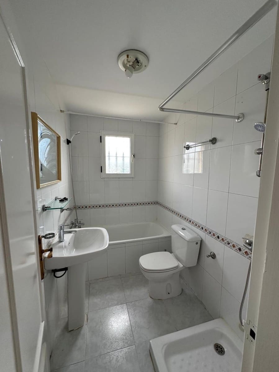 2 chambre Bungalow à vendre à Torrevieja avec piscine - 120 000 € (Ref: 9520580)