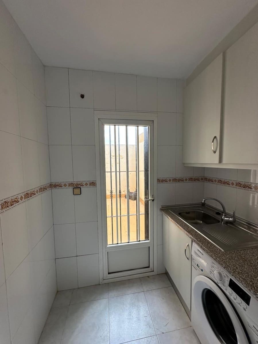2 chambre Bungalow à vendre à Torrevieja avec piscine - 120 000 € (Ref: 9520580)
