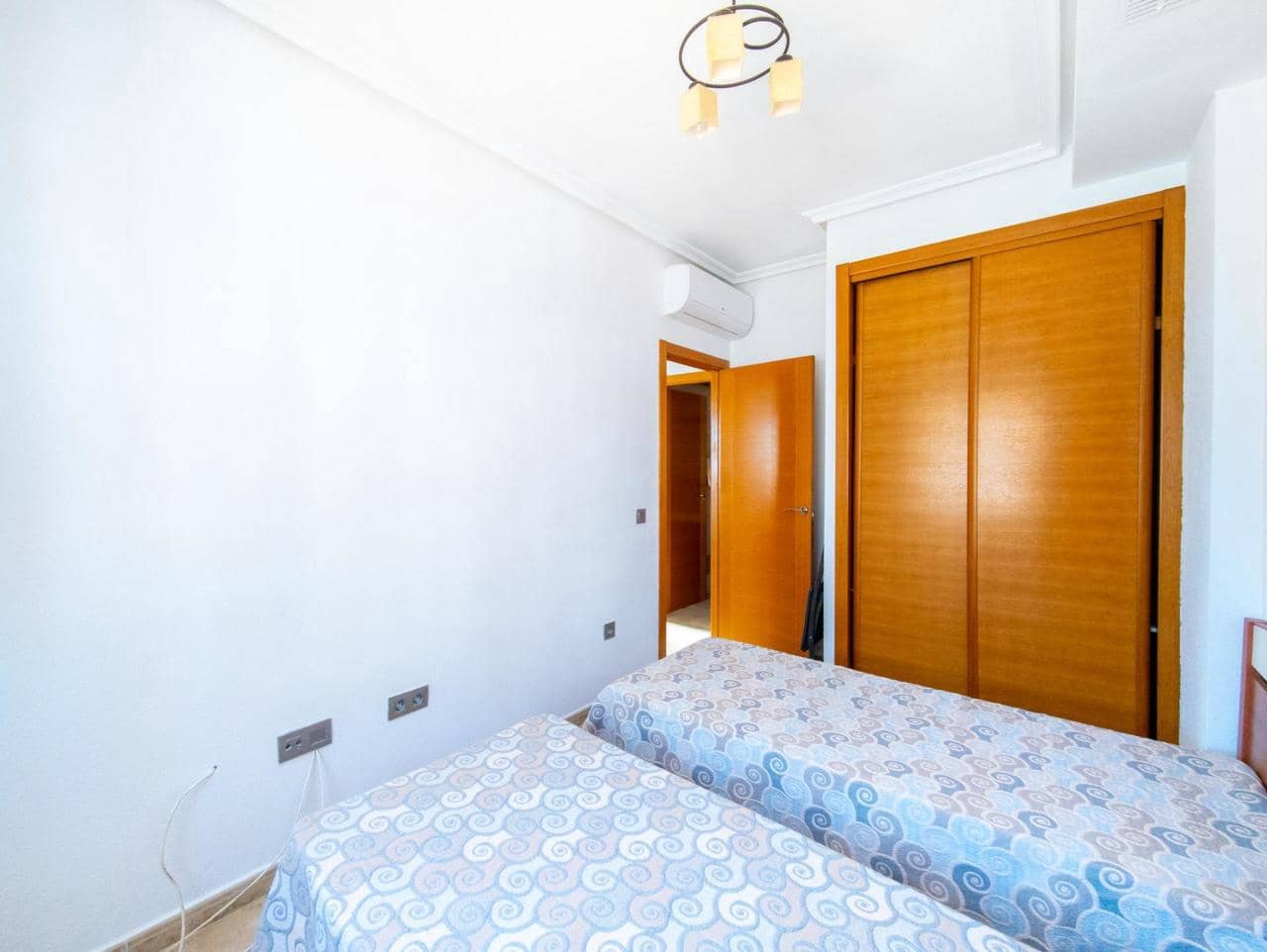 3 chambre Villa/Maison à vendre à Torrevieja - 420 000 € (Ref: 9520581)