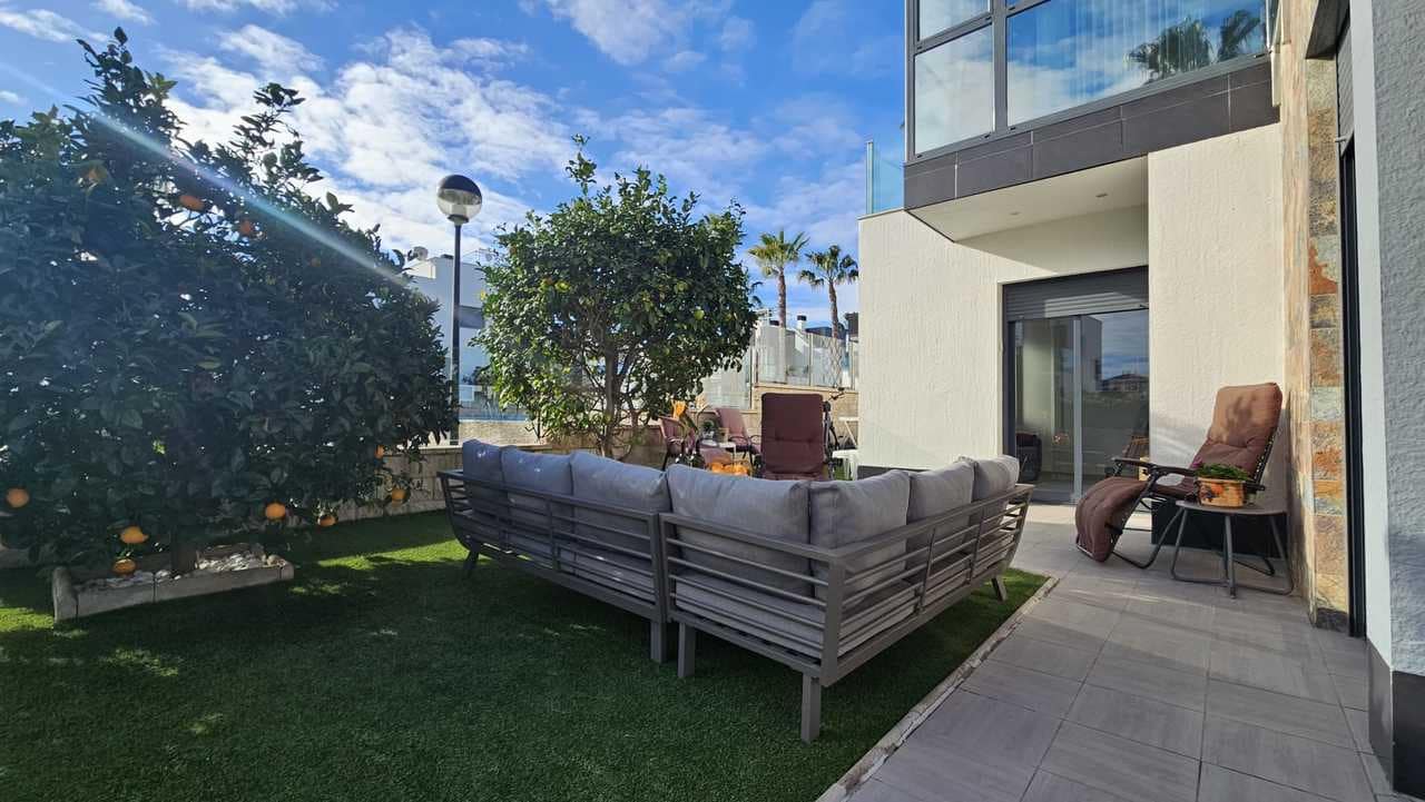 3 soverom Villa til salgs i Orihuela Costa - € 410 000 (Ref: 9520583)