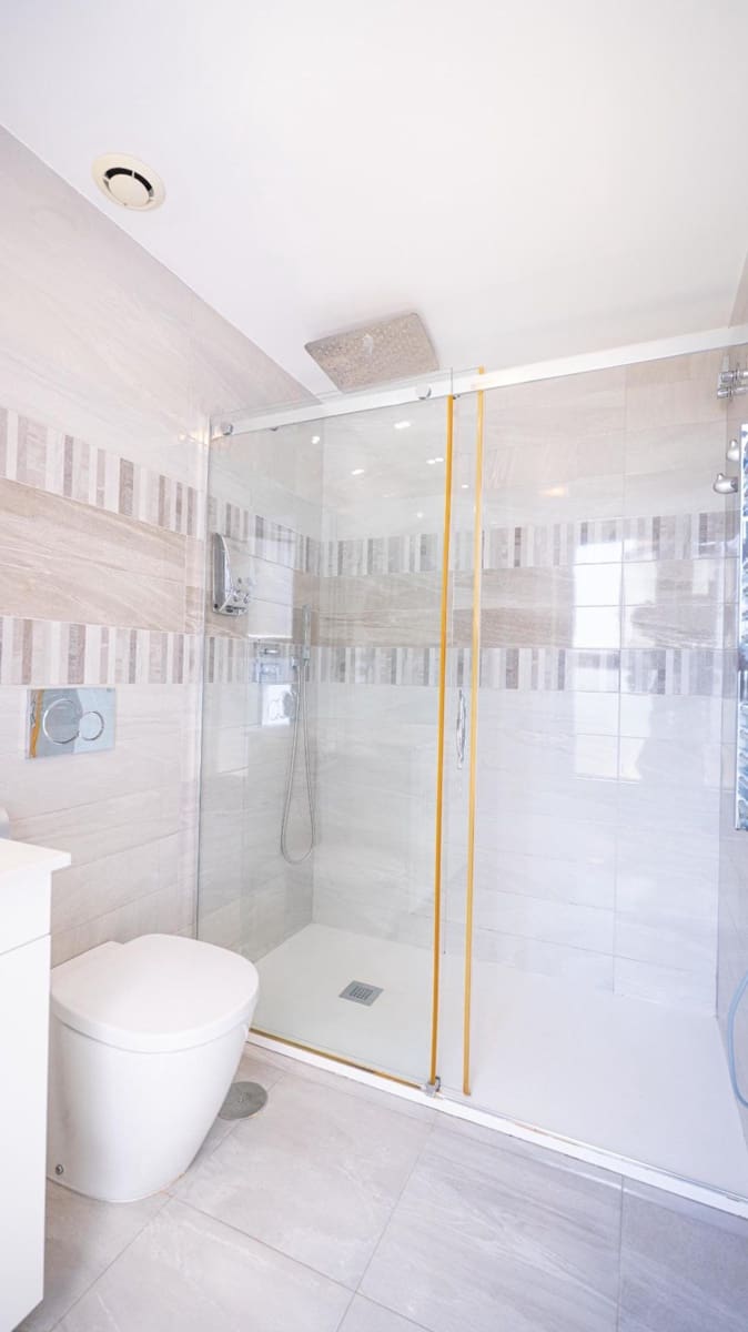 3 makuuhuone Kattohuoneisto myytävänä paikassa Torrevieja mukana uima-altaan - 810 000 € (Ref: 9521212)