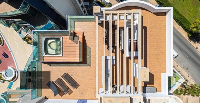 3 slaapkamer Penthouse te koop in El Molino, Torrevieja met zwembad - € 810.000 (Ref: 9521212)