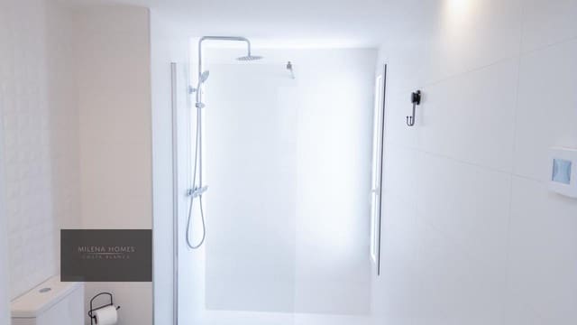 Apartamento de 2 habitaciones en El Molino, Torrevieja en venta con piscina - 559.000 € (Ref: 9521213)