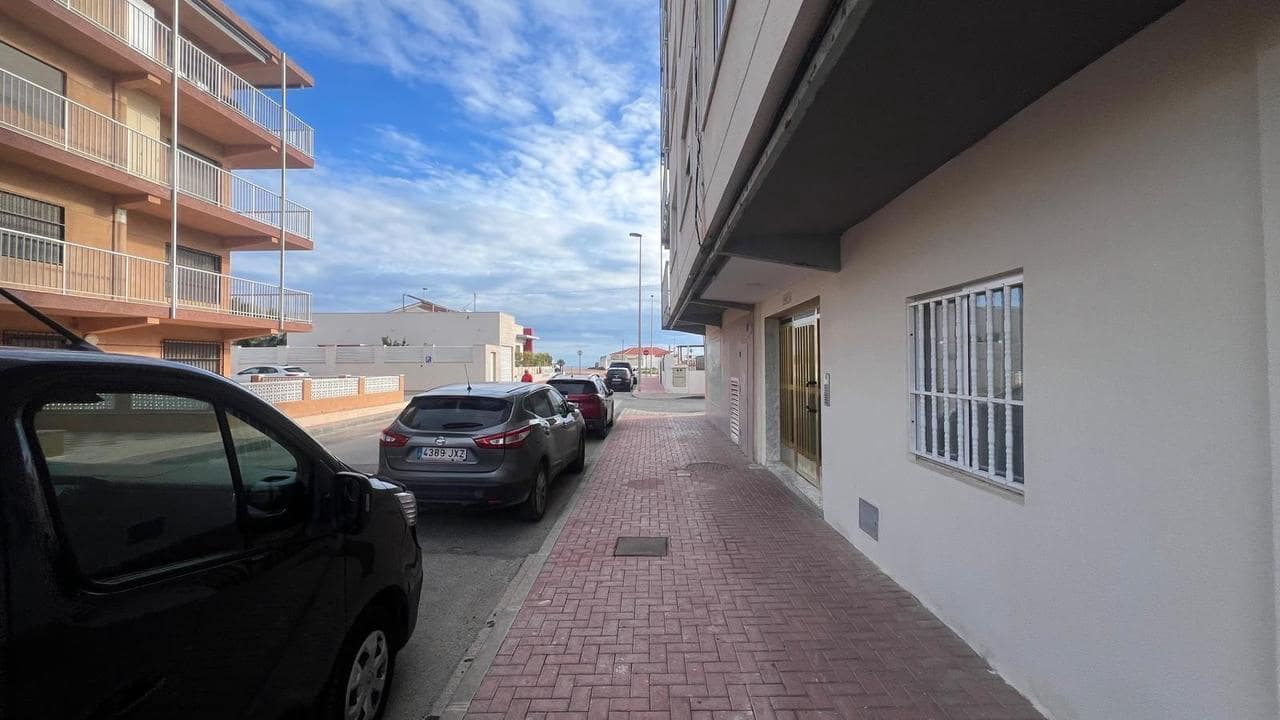 1 Zimmer Apartment zu verkaufen in Torrevieja - 128.000 € (Ref: 9530238)