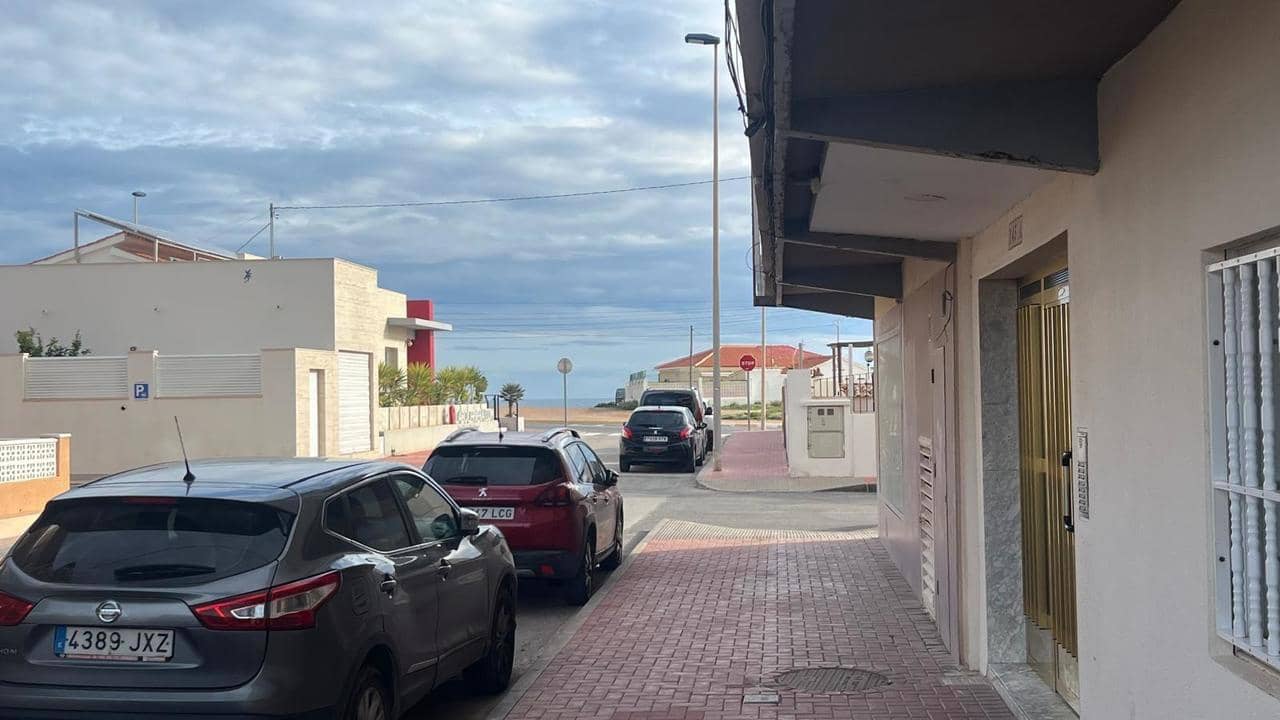 1 Zimmer Apartment zu verkaufen in Torrevieja - 128.000 € (Ref: 9530238)