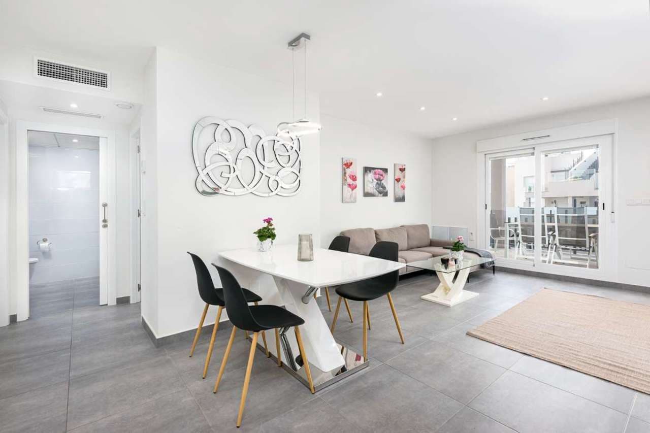 3 quarto Bungalow para venda em Torrevieja - 269 000 € (Ref: 9530239)