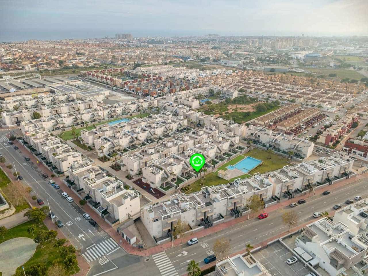 3 quarto Bungalow para venda em Torrevieja - 269 000 € (Ref: 9530239)