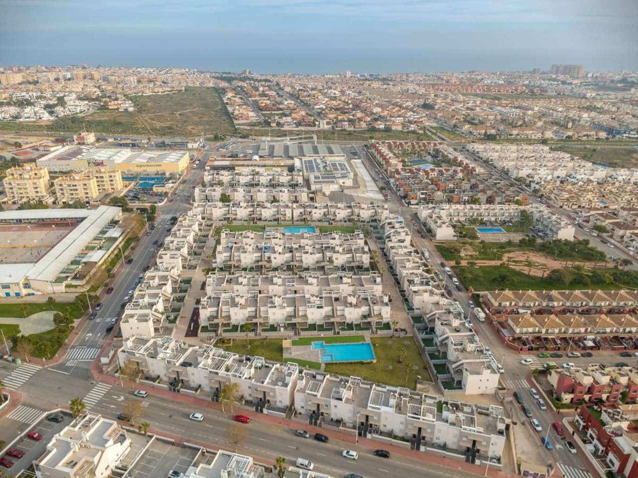 3 quarto Bungalow para venda em Torrevieja - 269 000 € (Ref: 9530239)