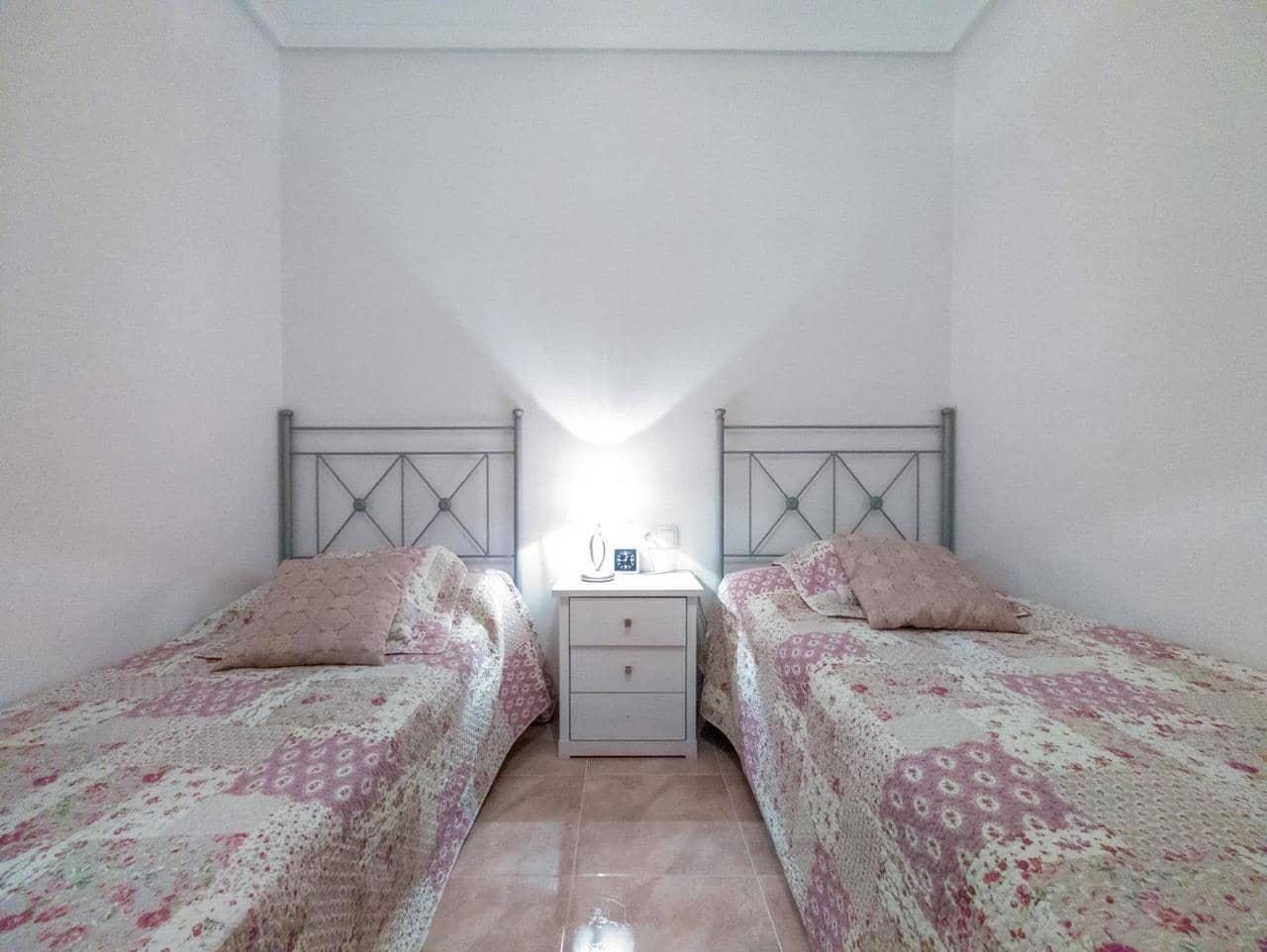 2 slaapkamer Appartement te koop in Torrevieja - € 140.000 (Ref: 9530242)