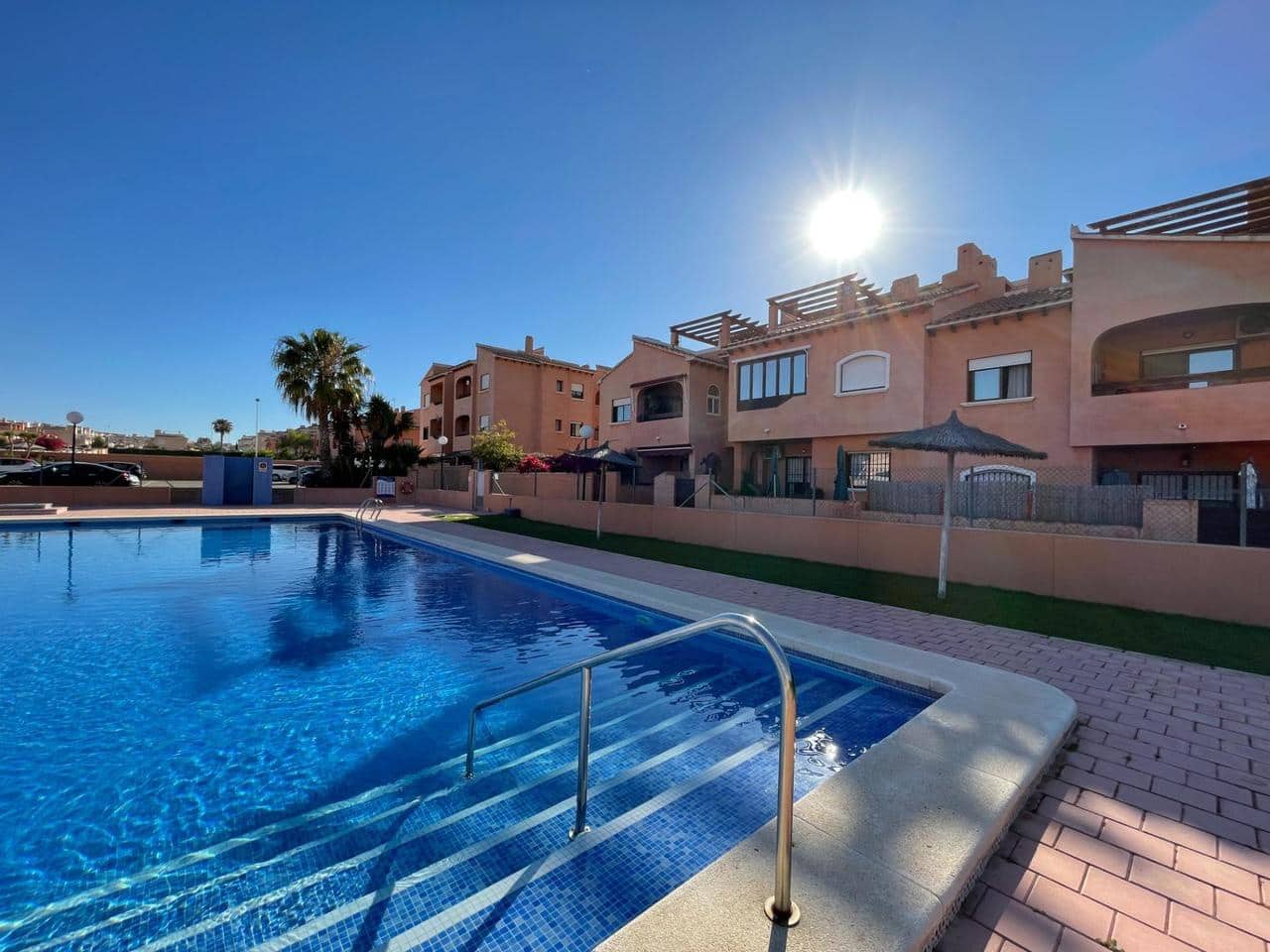 2 bedroom Apartment for sale in Torrevieja with pool - € 159,900 (Ref: 9530245)