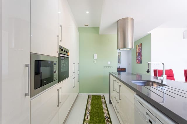 Apartamento de 2 habitaciones en Dehesa de Campoamor, Orihuela en venta - 268.000 € (Ref: 9533173)