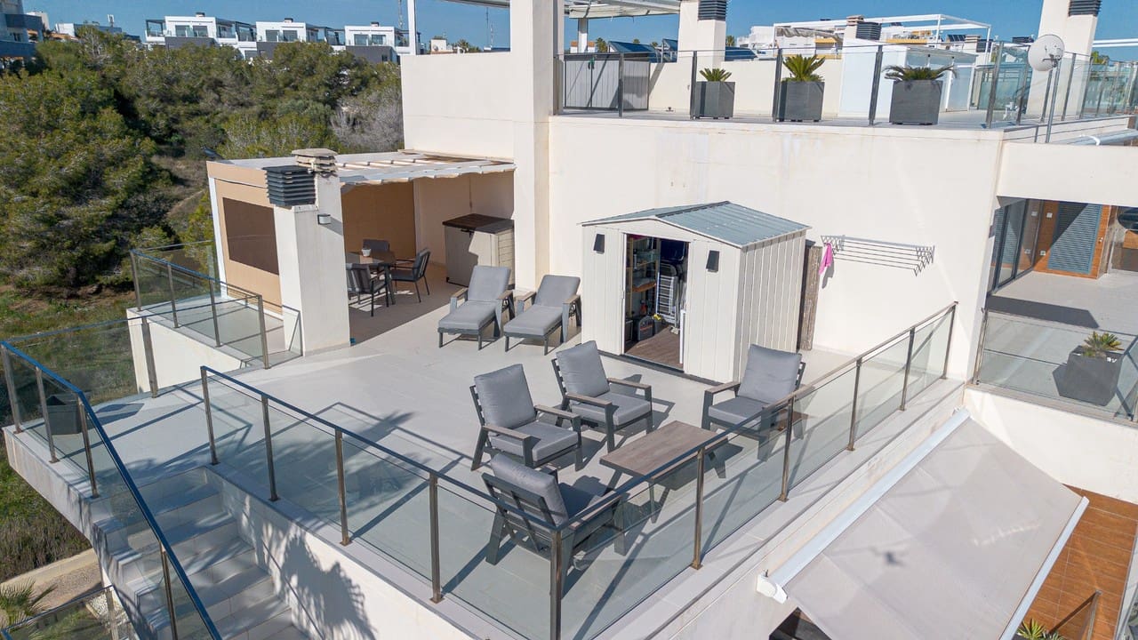 Apartamento de 2 habitaciones en Orihuela Costa en venta - 268.000 € (Ref: 9533173)