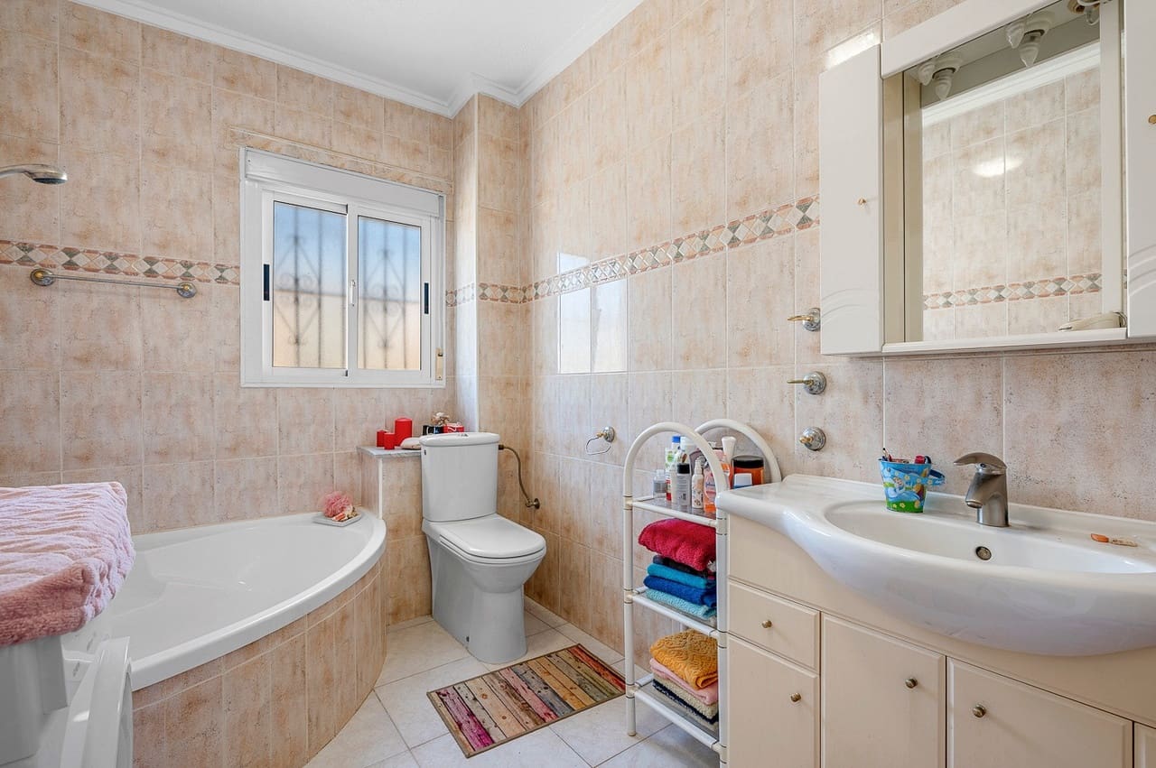 2 chambre Maison de Ville à vendre à Ciudad Quesada avec piscine - 189 000 € (Ref: 9535676)