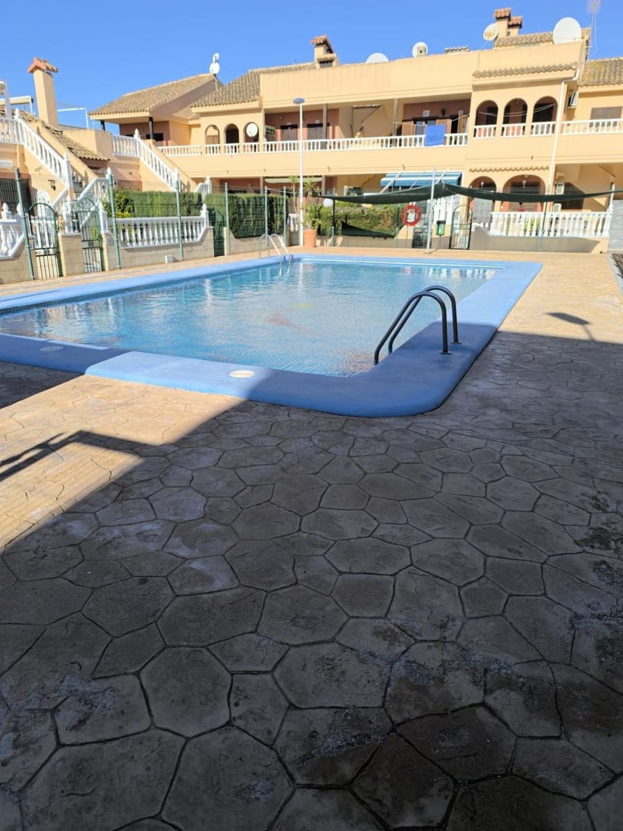 4 bedroom Townhouse for sale in Torrevieja with pool - € 187,900 (Ref: 9535677)