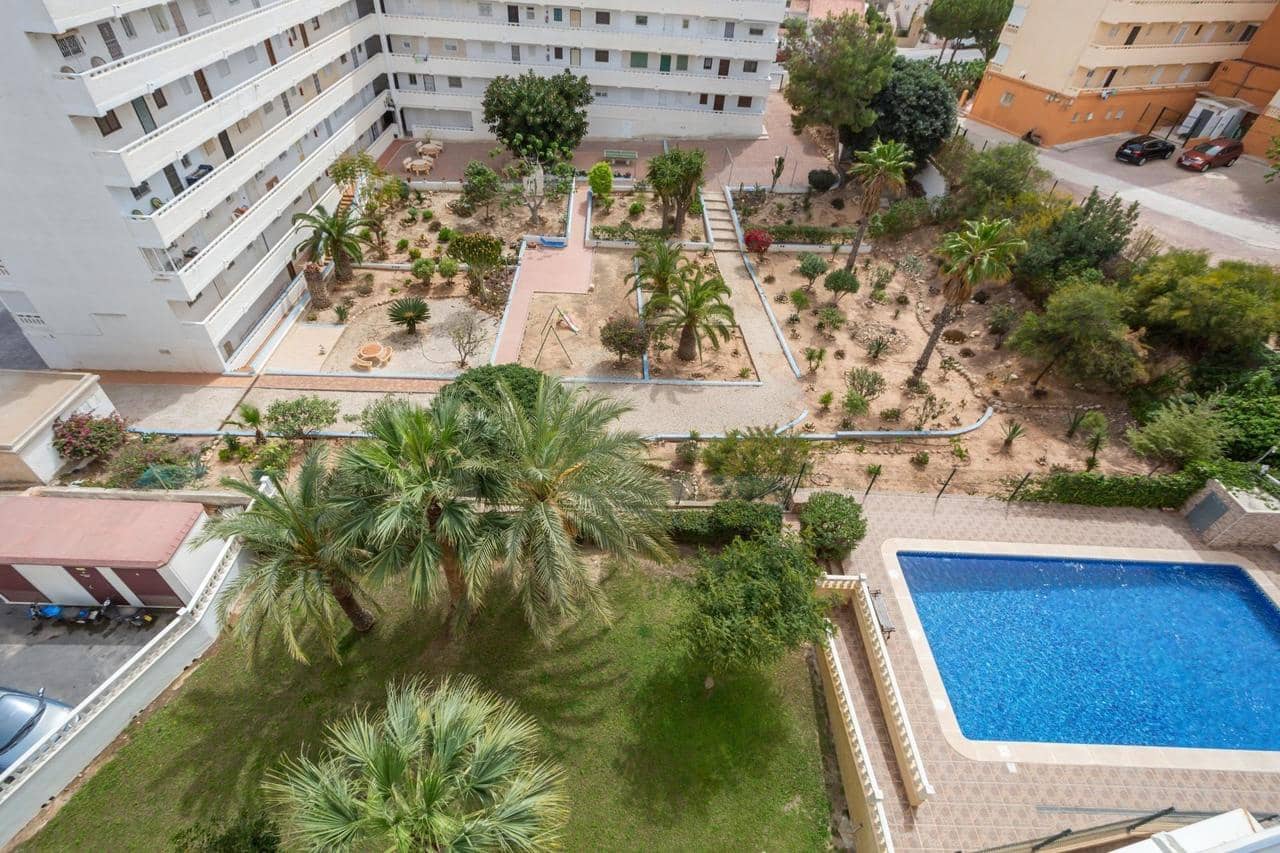 3 quarto Penthouse para venda em Torrevieja - 180 000 € (Ref: 9535699)