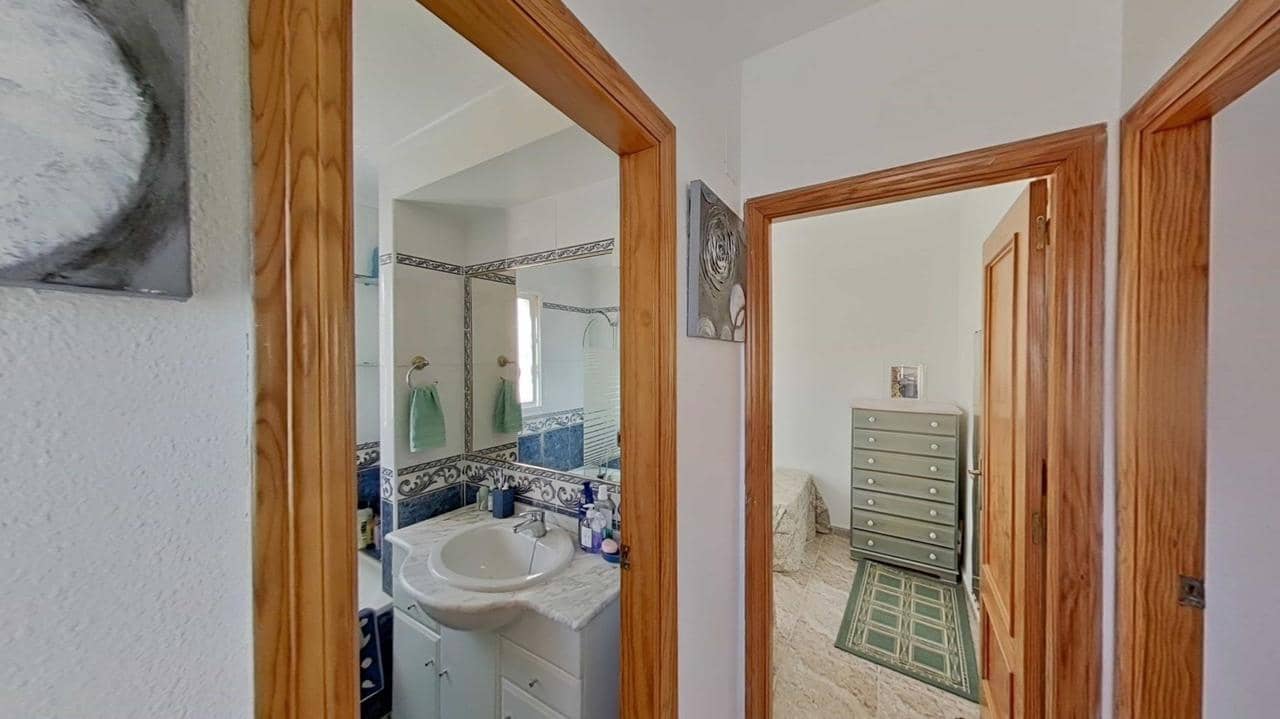 2 quarto Casa em Banda para venda em Orihuela Costa com piscina - 225 000 € (Ref: 9535751)