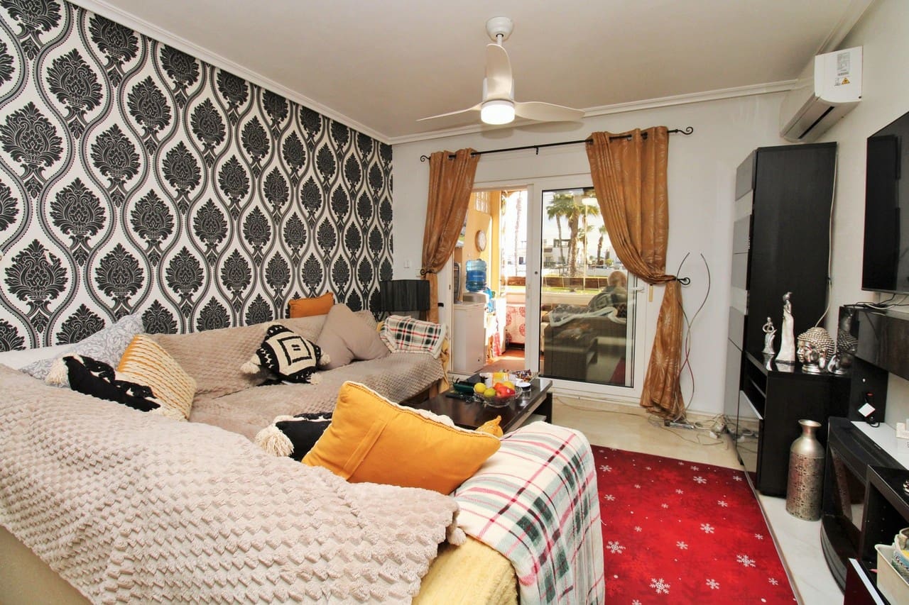 2 bedroom Apartment for sale in Playa Flamenca with pool - € 189,950 (Ref: 9536638)