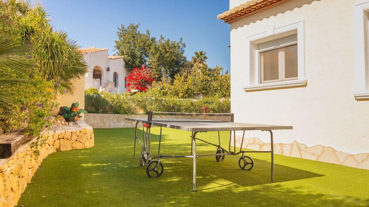 3 soveværelse Villa til salg i Calpe / Calp - € 725.000 (Ref: 9537192)