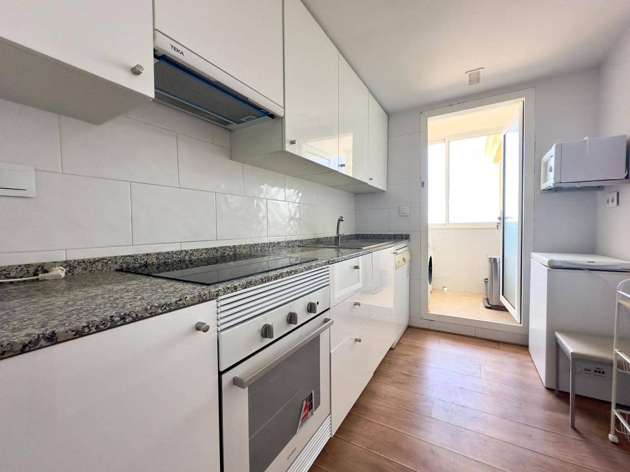 2 makuuhuone Huoneisto myytävänä paikassa La Manga del Mar Menor mukana uima-altaan - 315 000 € (Ref: 9537219)