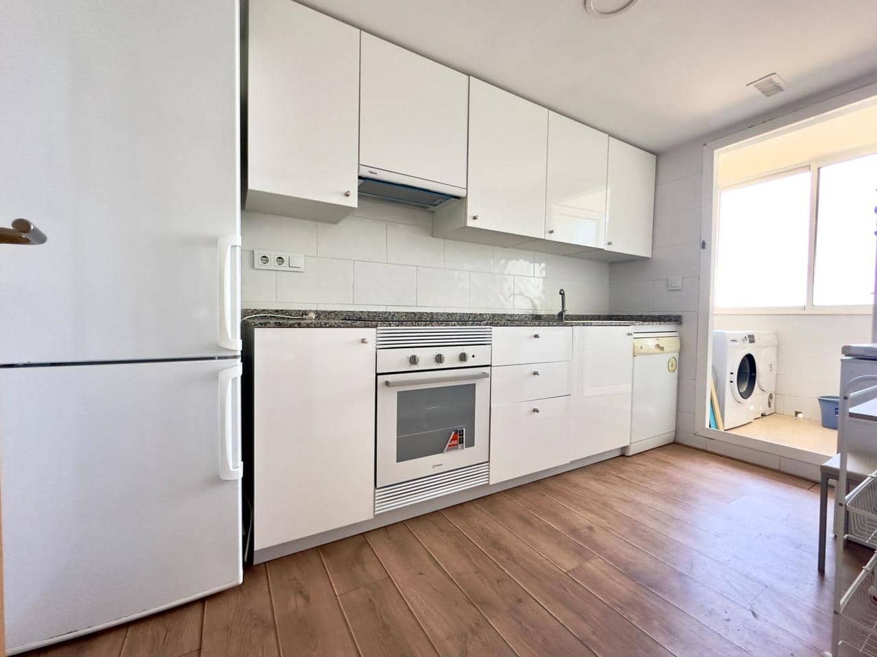 2 makuuhuone Huoneisto myytävänä paikassa La Manga del Mar Menor mukana uima-altaan - 315 000 € (Ref: 9537219)