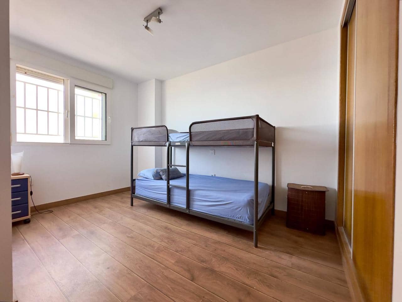 2 makuuhuone Huoneisto myytävänä paikassa La Manga del Mar Menor mukana uima-altaan - 315 000 € (Ref: 9537219)