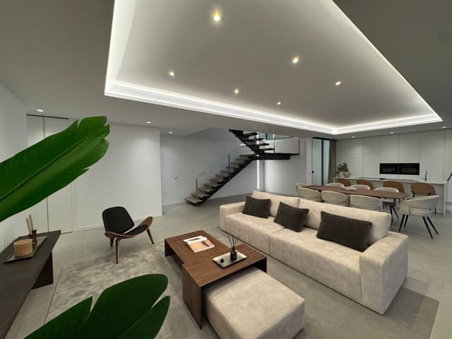 4 quarto Moradia para venda em Altea com piscina - 2 290 000 € (Ref: 9543037)