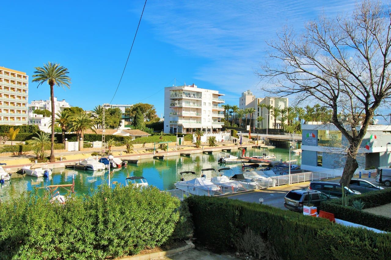 Apartamento de 3 habitaciones en Javea / Xàbia en venta - 379.000 € (Ref: 9543040)