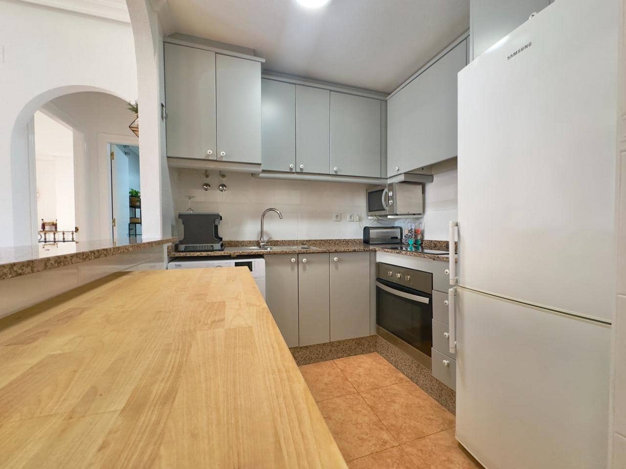 2 sovrum Takvåning till salu i Torrevieja - 218 000 € (Ref: 9547528)