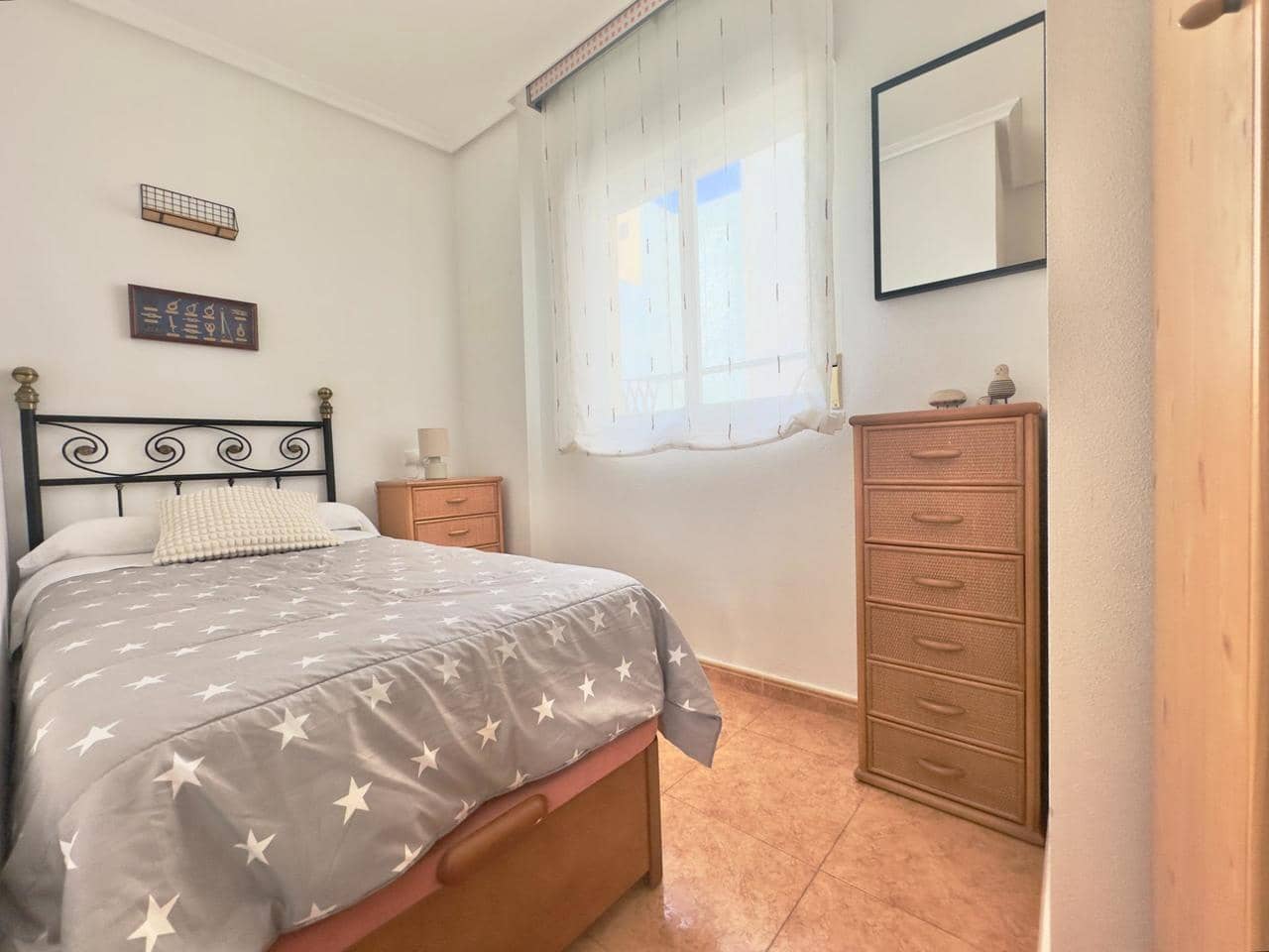 2 sovrum Takvåning till salu i Torrevieja - 218 000 € (Ref: 9547528)