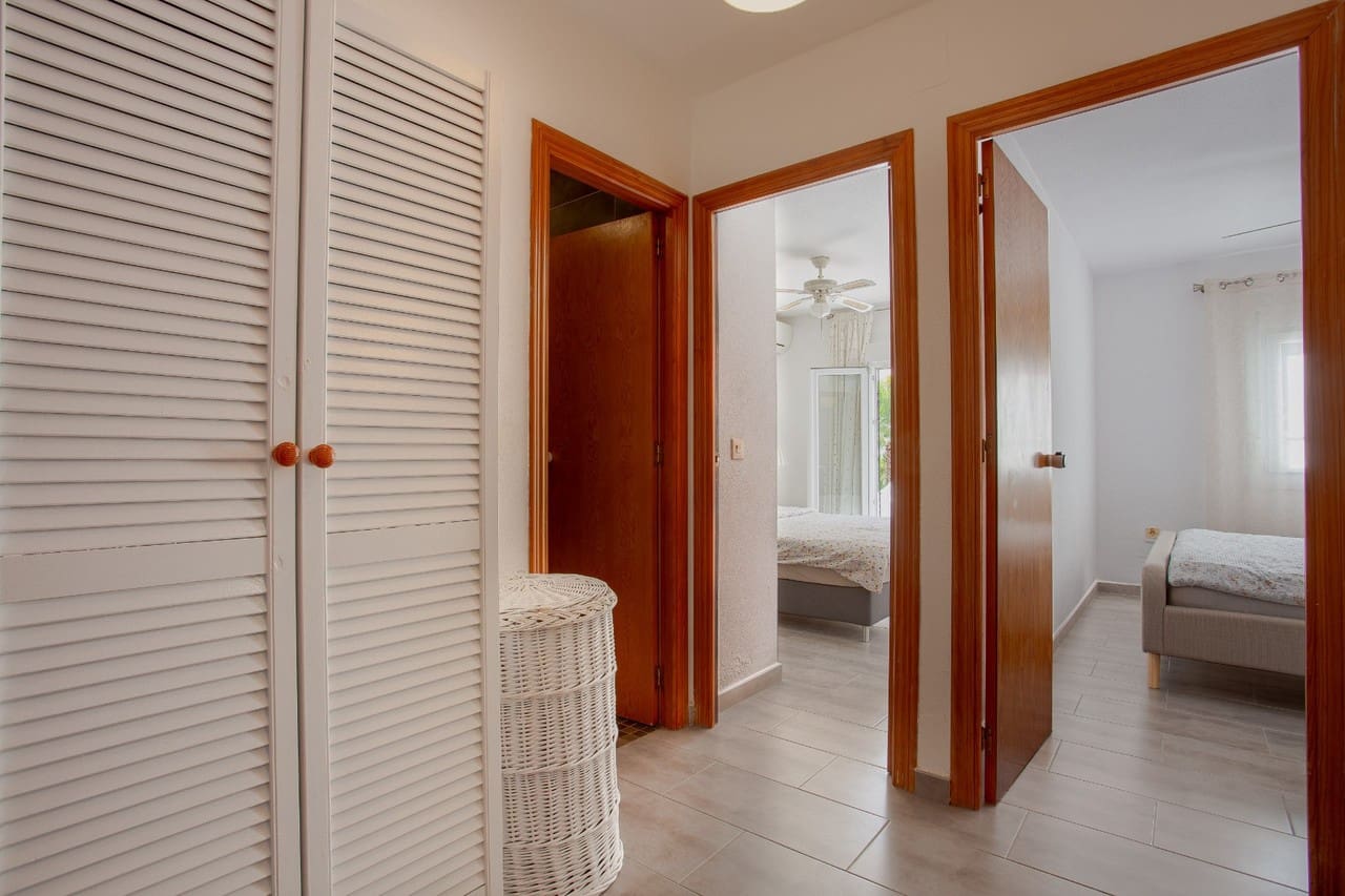 3 sypialnia Willa na sprzedaż w Orihuela Costa - 299 000 € (Ref: 9547531)