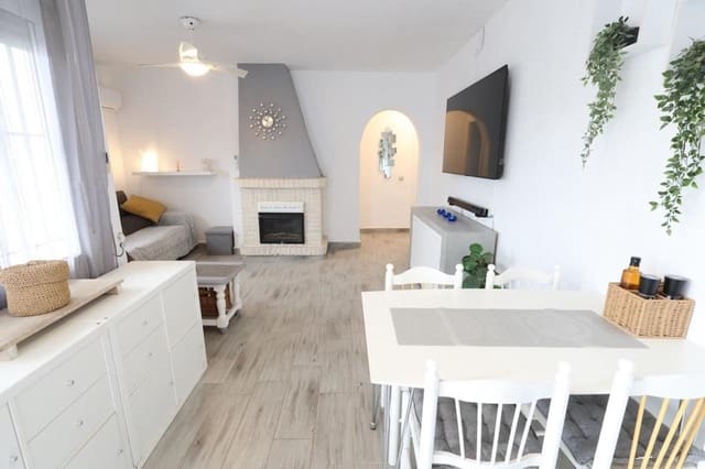 3 chambre Bungalow à vendre à Dehesa de Campoamor, Orihuela - 215 000 € (Ref: 9547532)