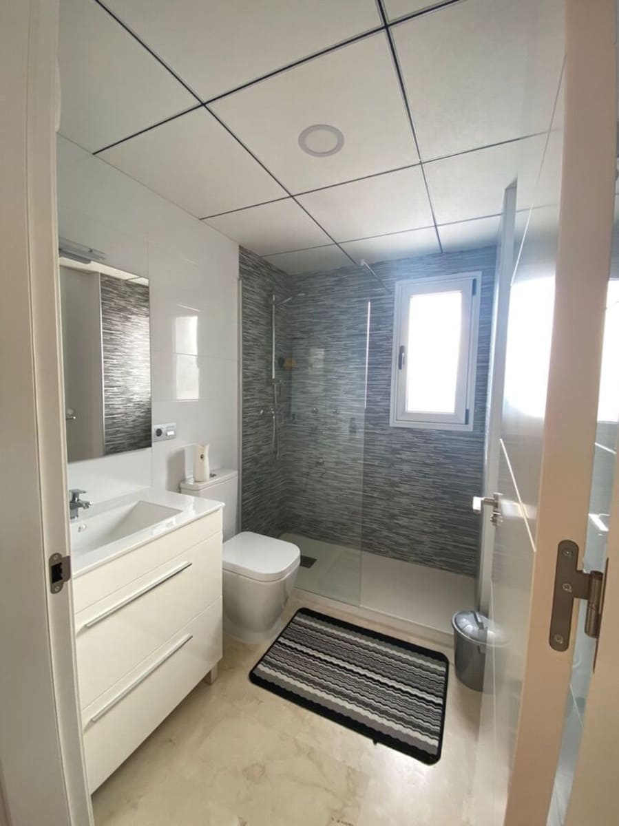 3 soverom Leilighet til salgs i Dehesa de Campoamor med svømmebasseng - € 385 000 (Ref: 9550692)